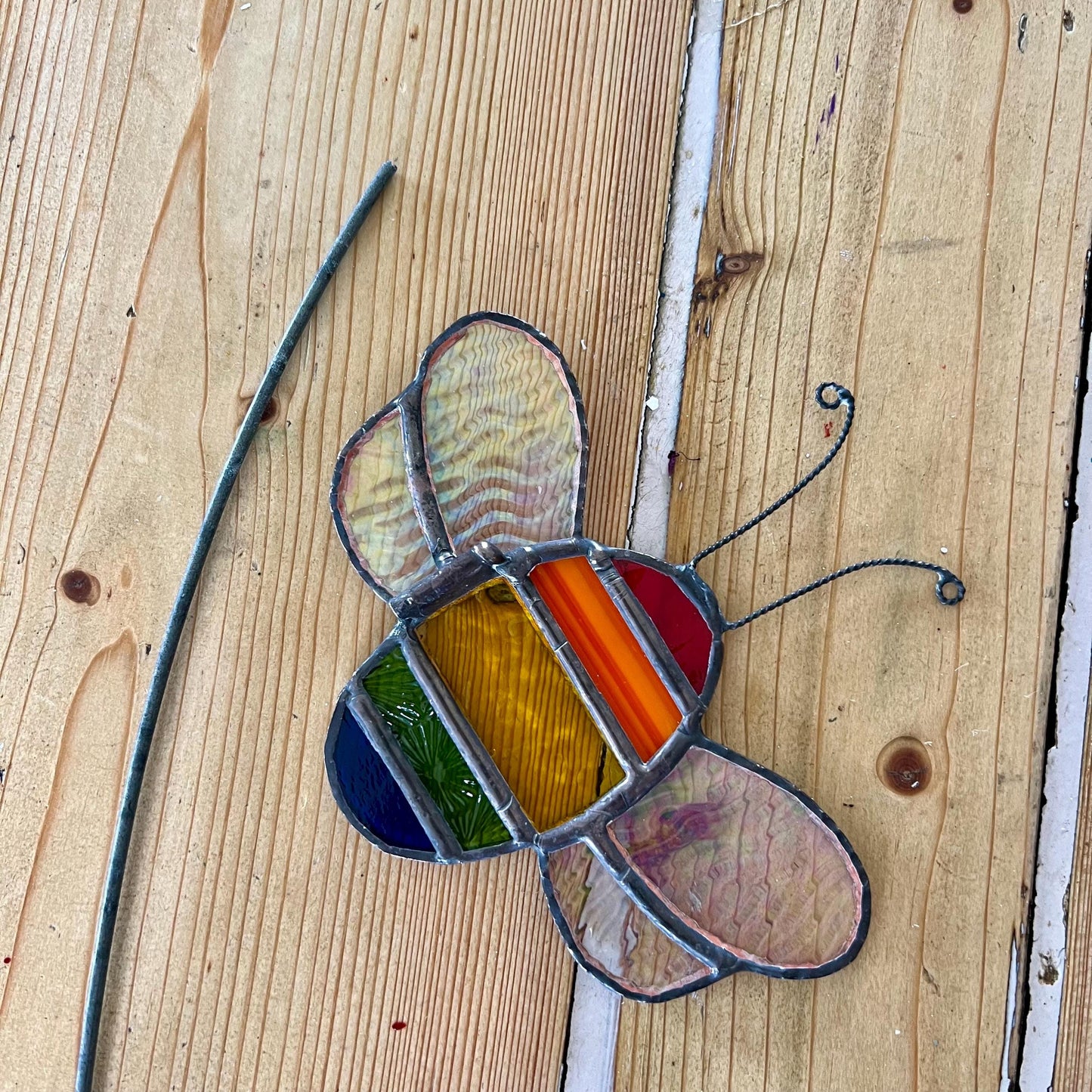 Stained Glass Bee Plant Stake: Iridescent Wings, Garden Decor