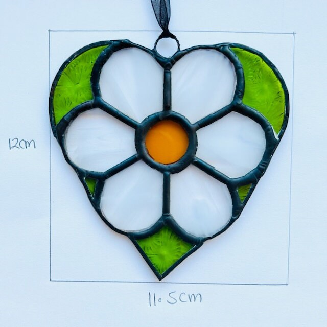 Stained glass Daisy Heart suncatcher … Dotty Daisy …