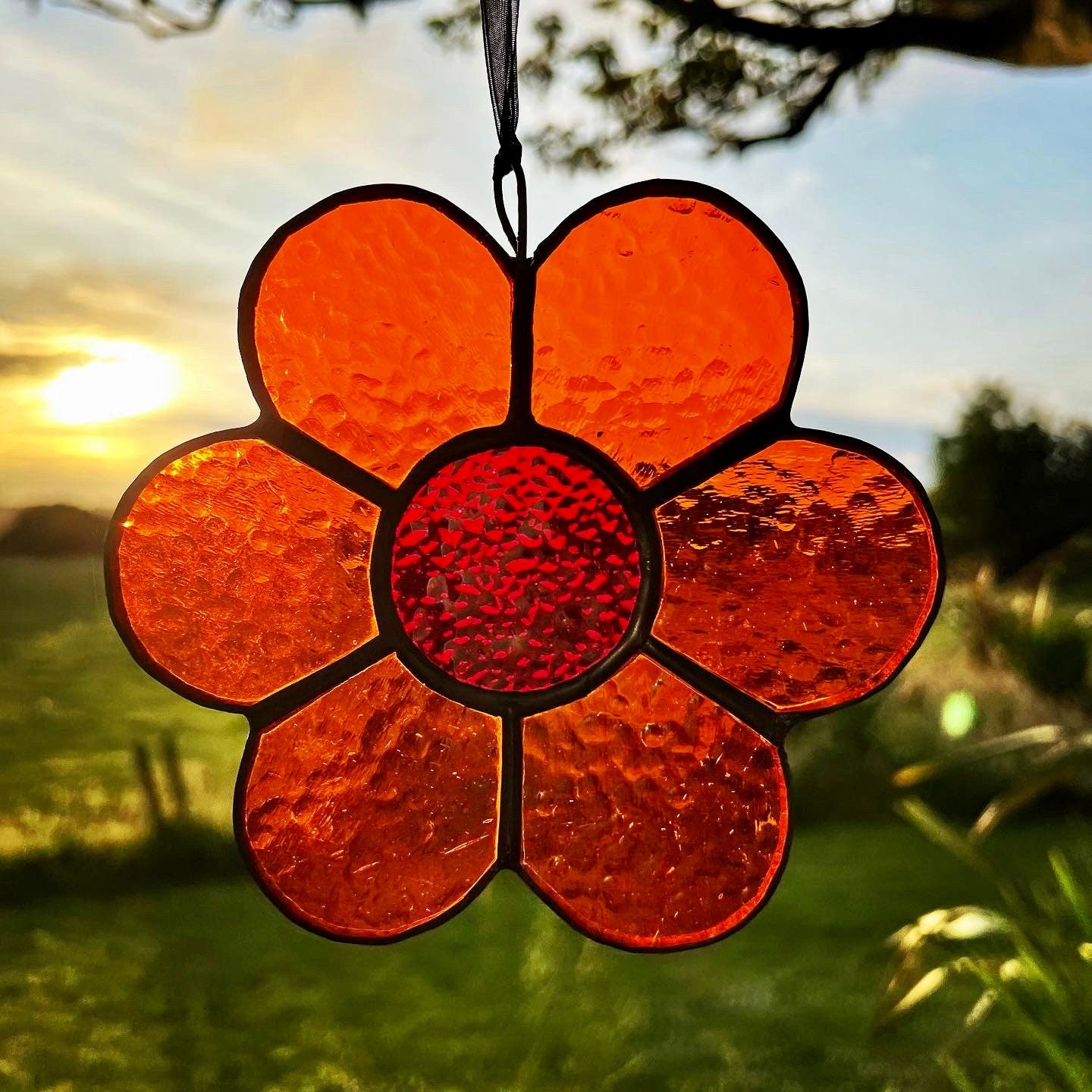 Delightful Daisy Stained Glass suncatcher