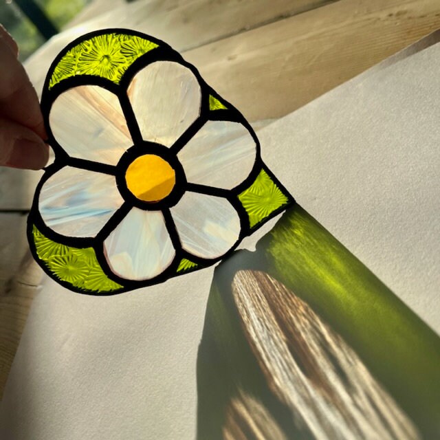 Stained glass Daisy Heart suncatcher … Dotty Daisy …